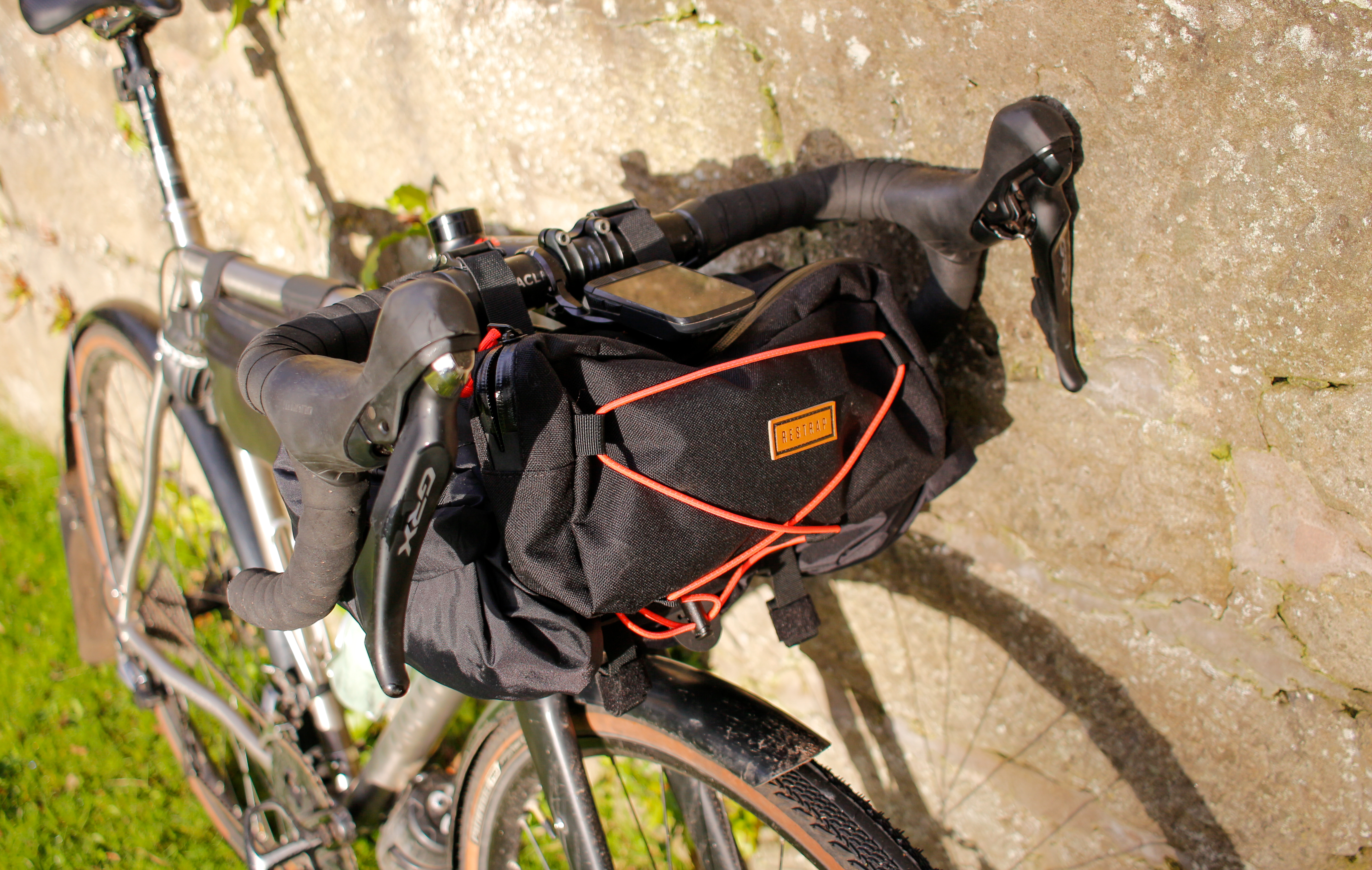 Restrap Large Bar Bag review - Cycling News | off-road.cc